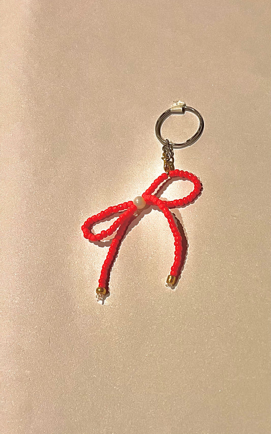 Red bow with white center gift