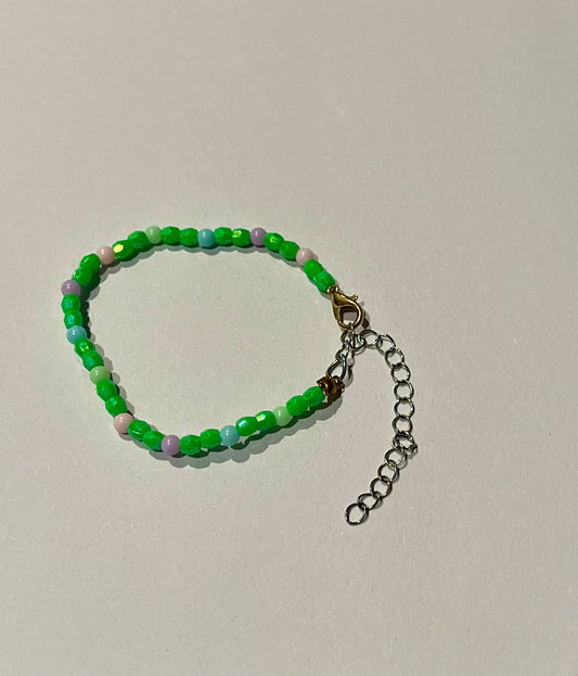 Colorfull green adjustable bracelet